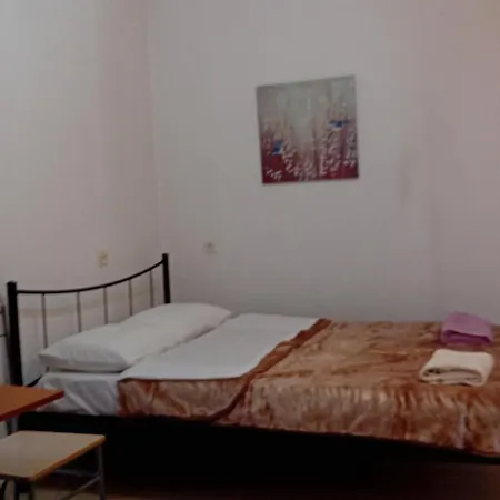 公寓 Larry House 弗洛里纳